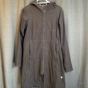 Lululemon raincoat